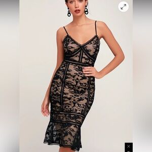 Lulu's Black Lace Midi Dress